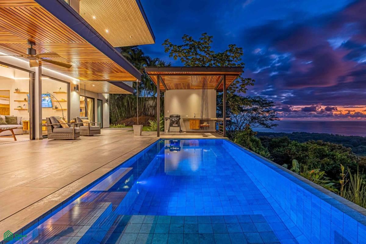 Exclusive Luxury Villa with Infinity Pool , Savegre, Quepos, Puntarenas