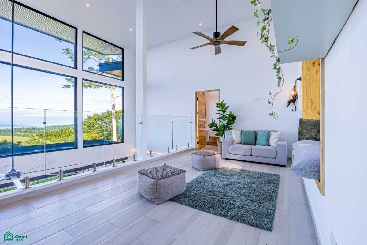 Exclusive Luxury Villa with Infinity Pool , Savegre, Quepos, Puntarenas