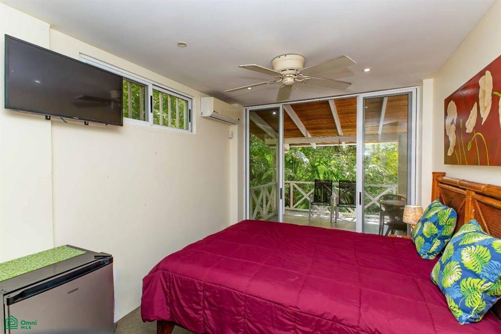 Multi-Level Income Property , Quepos, Quepos, Puntarenas