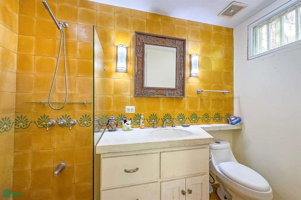 Multi-Level Income Property , Quepos, Quepos, Puntarenas