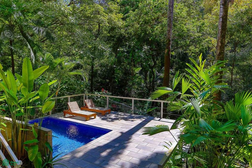Multi-Level Income Property , Quepos, Quepos, Puntarenas