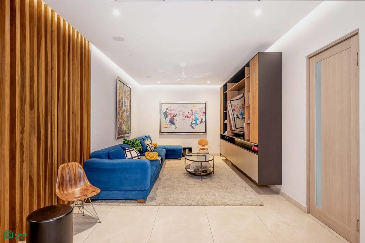 Private Garden Luxury Apartment