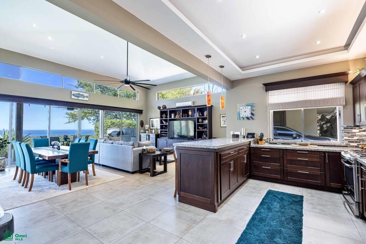 Ocean View Investment Home , Sardinal, Carrillo, Guanacaste