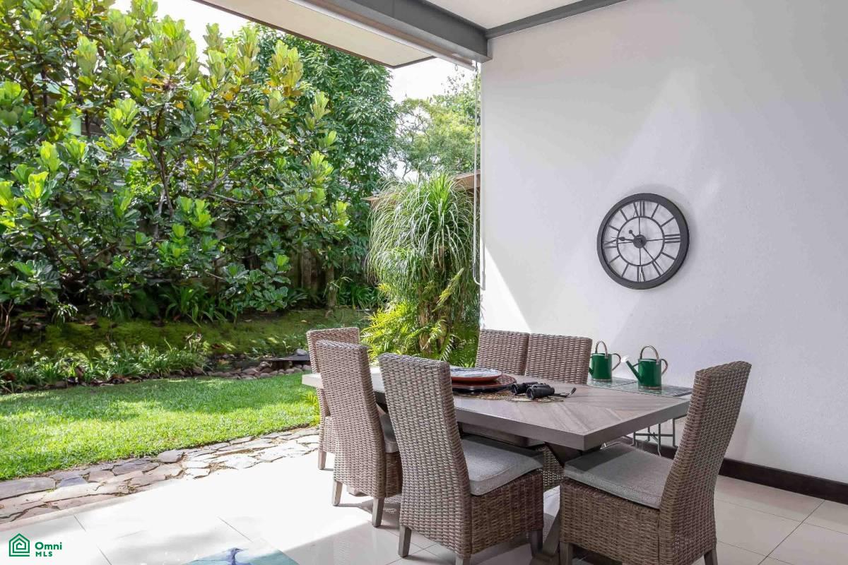 Luxury Family Condo , Santa Ana, Santa Ana, San Jose