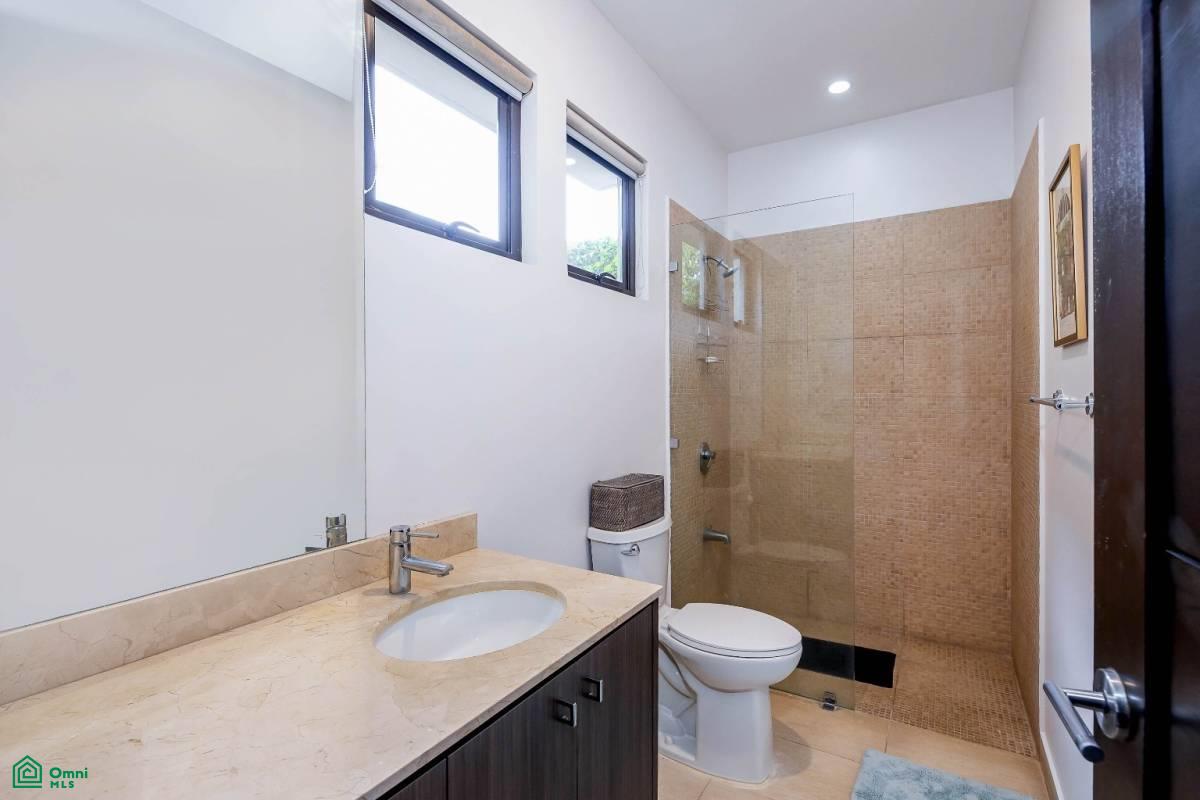Luxury Family Condo , Santa Ana, Santa Ana, San Jose