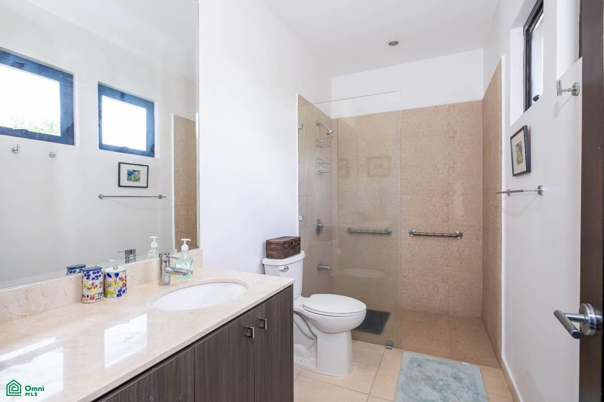 Luxury Family Condo , Santa Ana, Santa Ana, San Jose