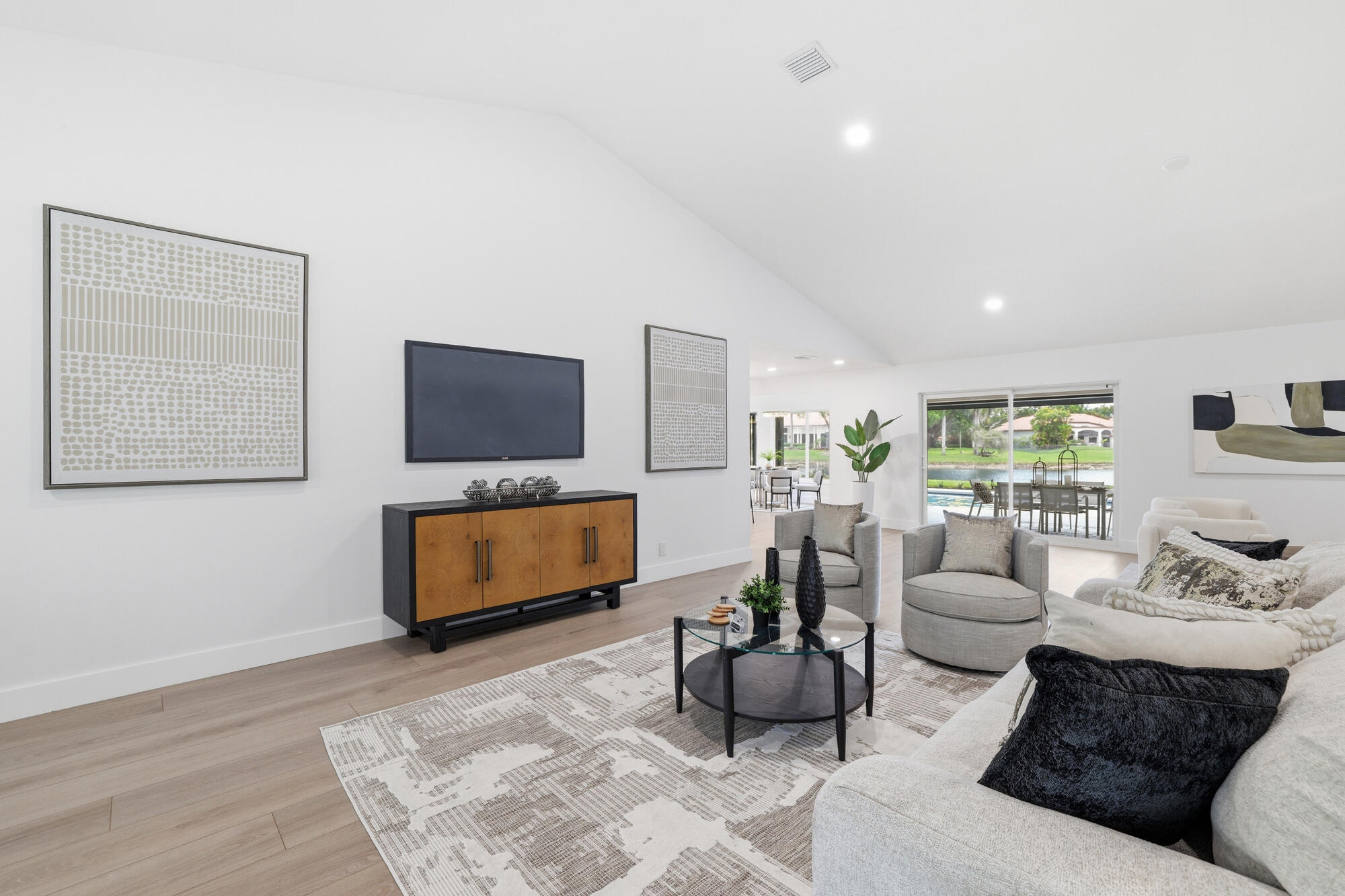 7411 Dover Lane