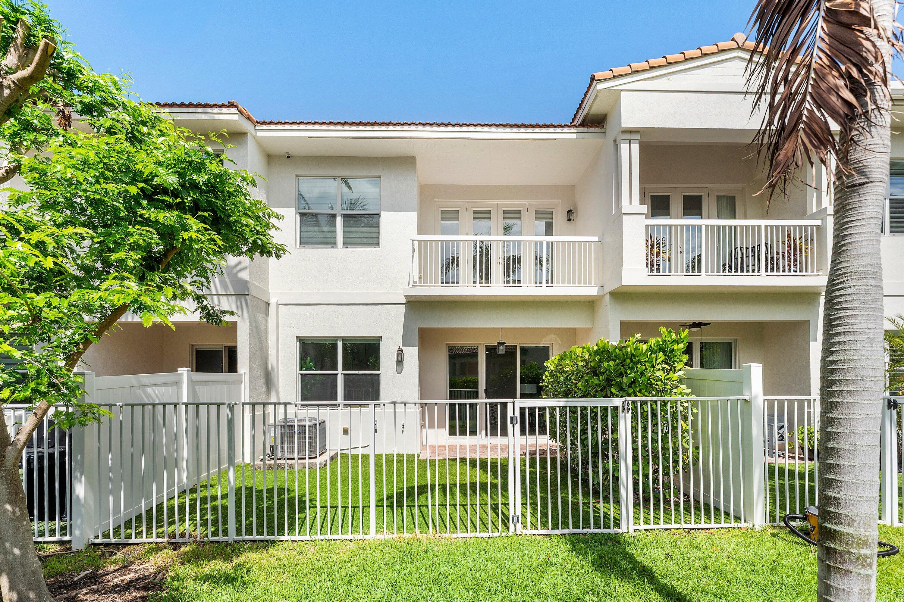 100 NW 69th Circle 52