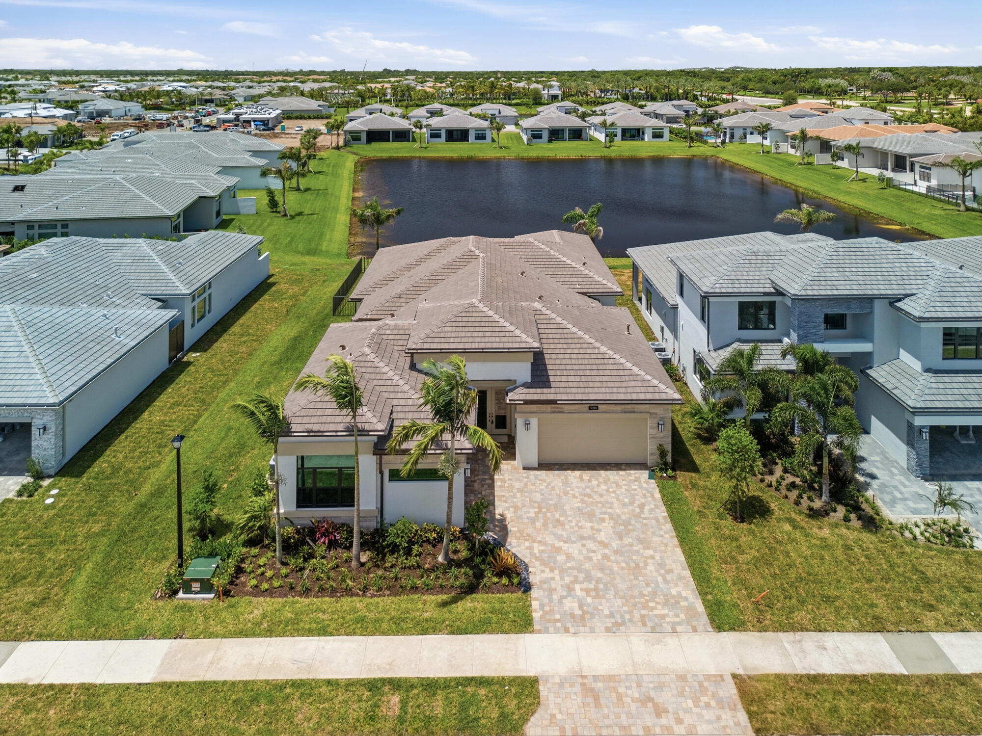 9008 CORSICAN FINCH Court