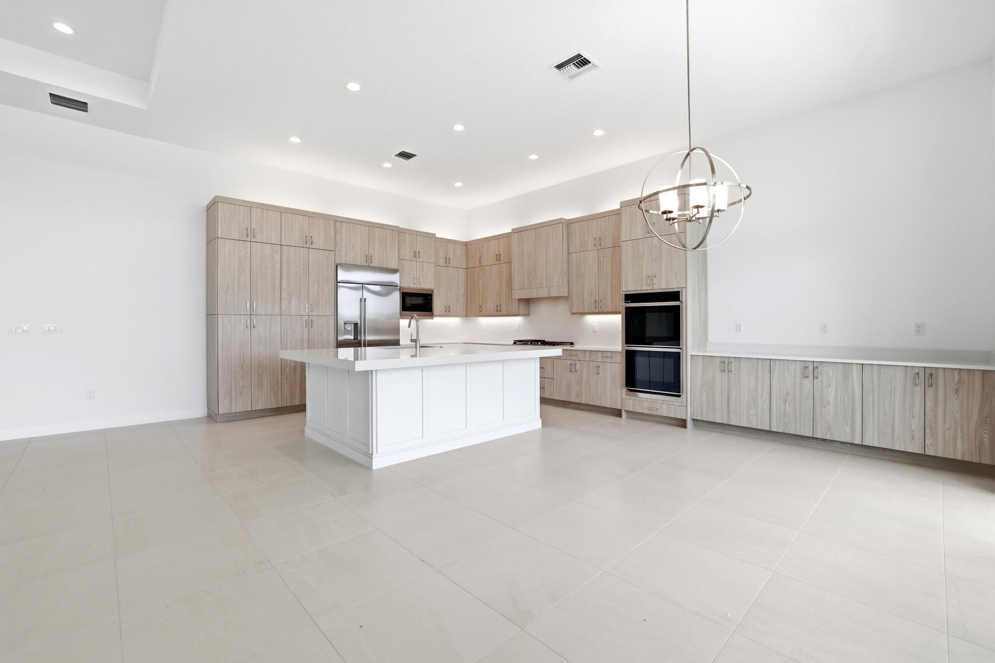 9008 CORSICAN FINCH Court
