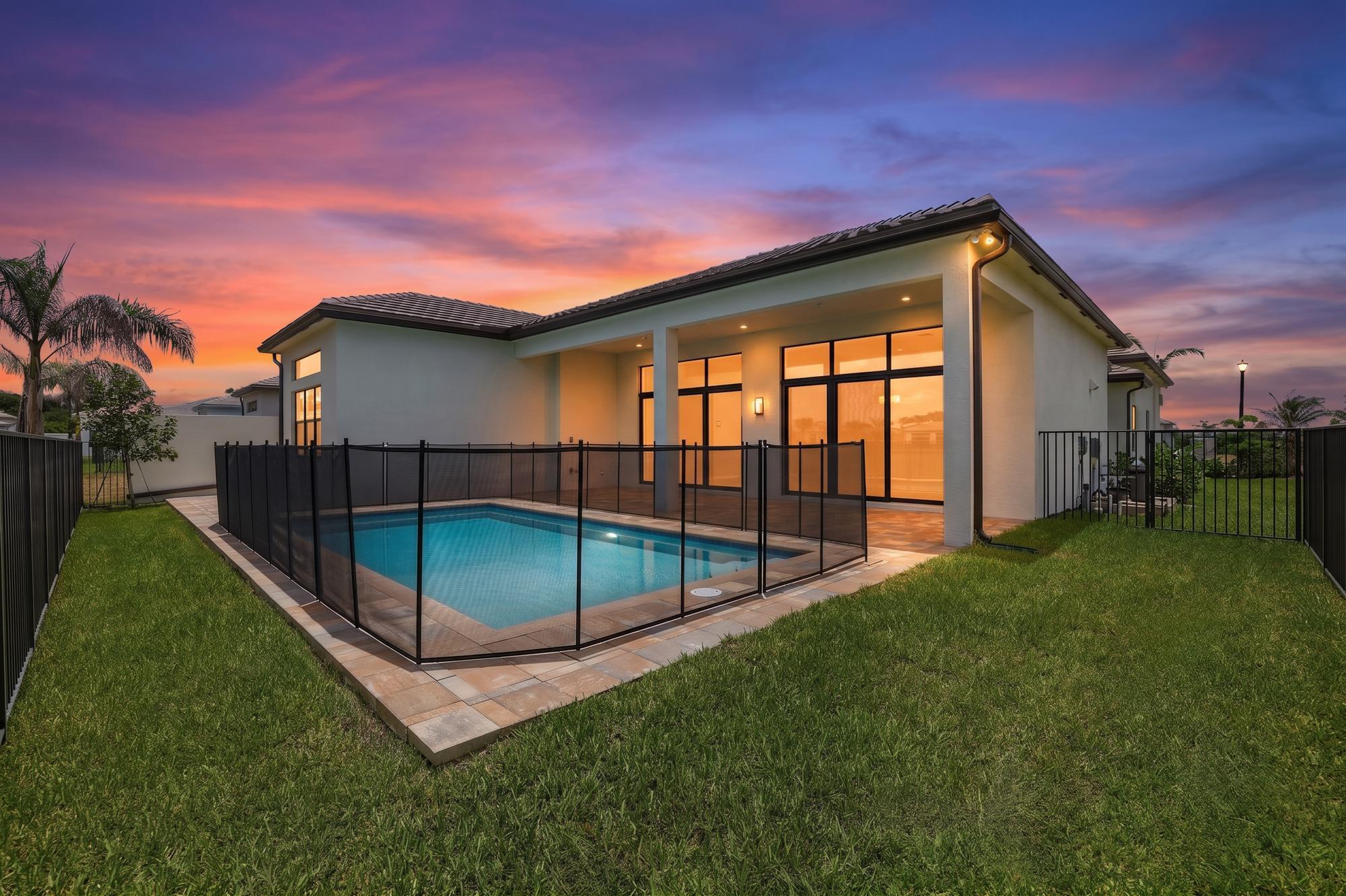 9008 CORSICAN FINCH Court