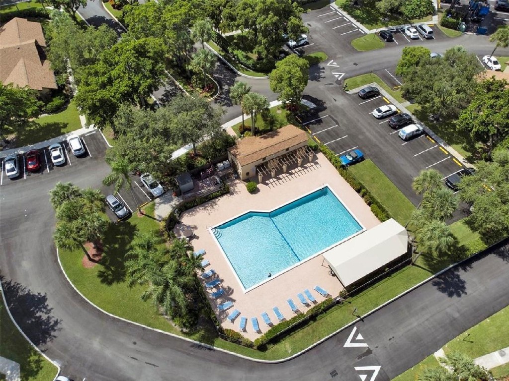 3958-D Cocoplum Cir 3628