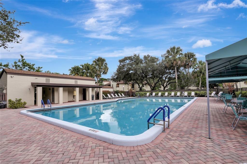 3958-D Cocoplum Cir 3628