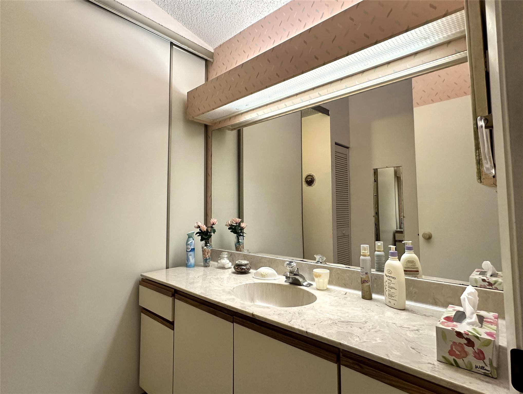 3958-D Cocoplum Cir 3628