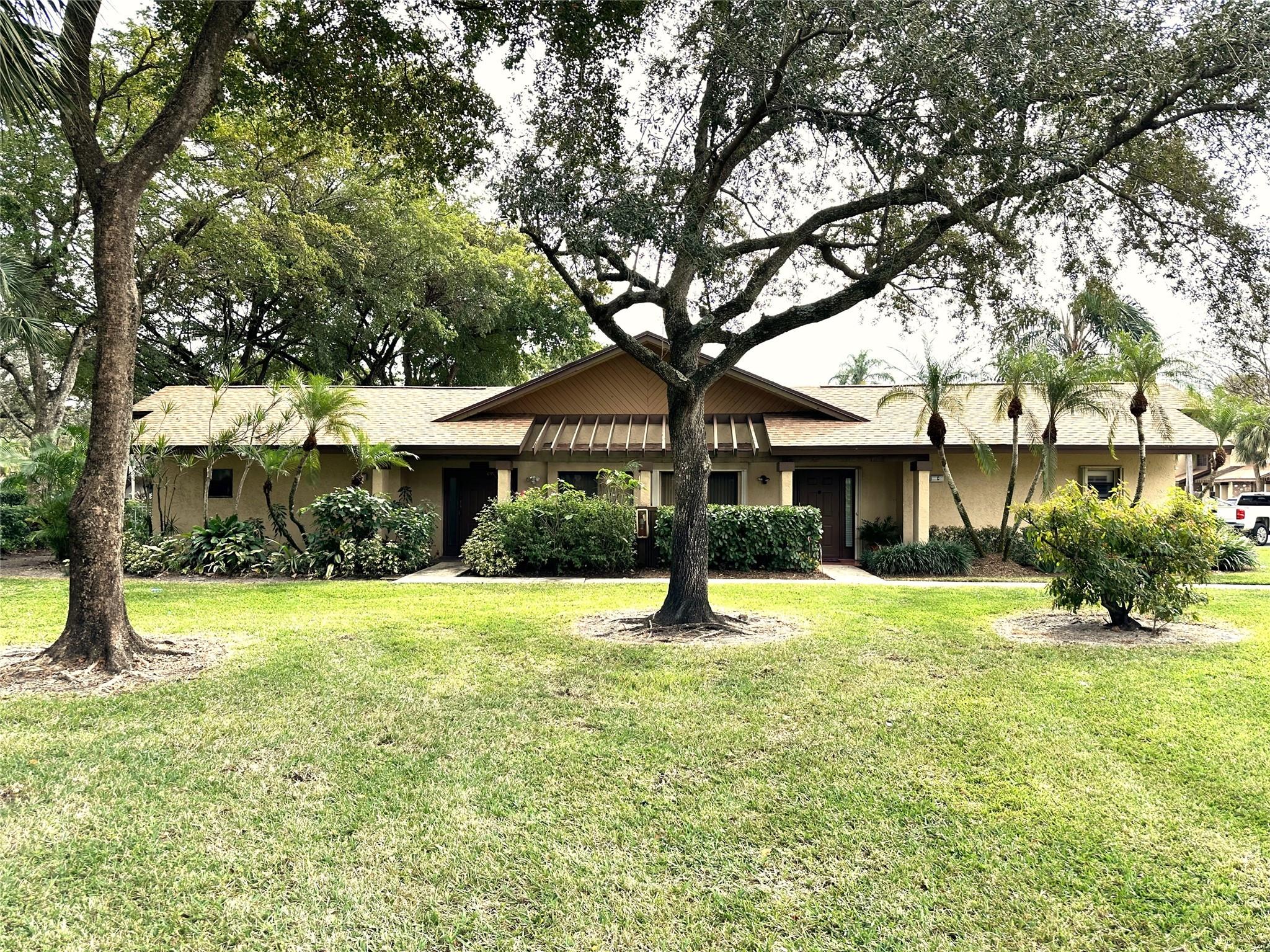 3958-D Cocoplum Cir 3628