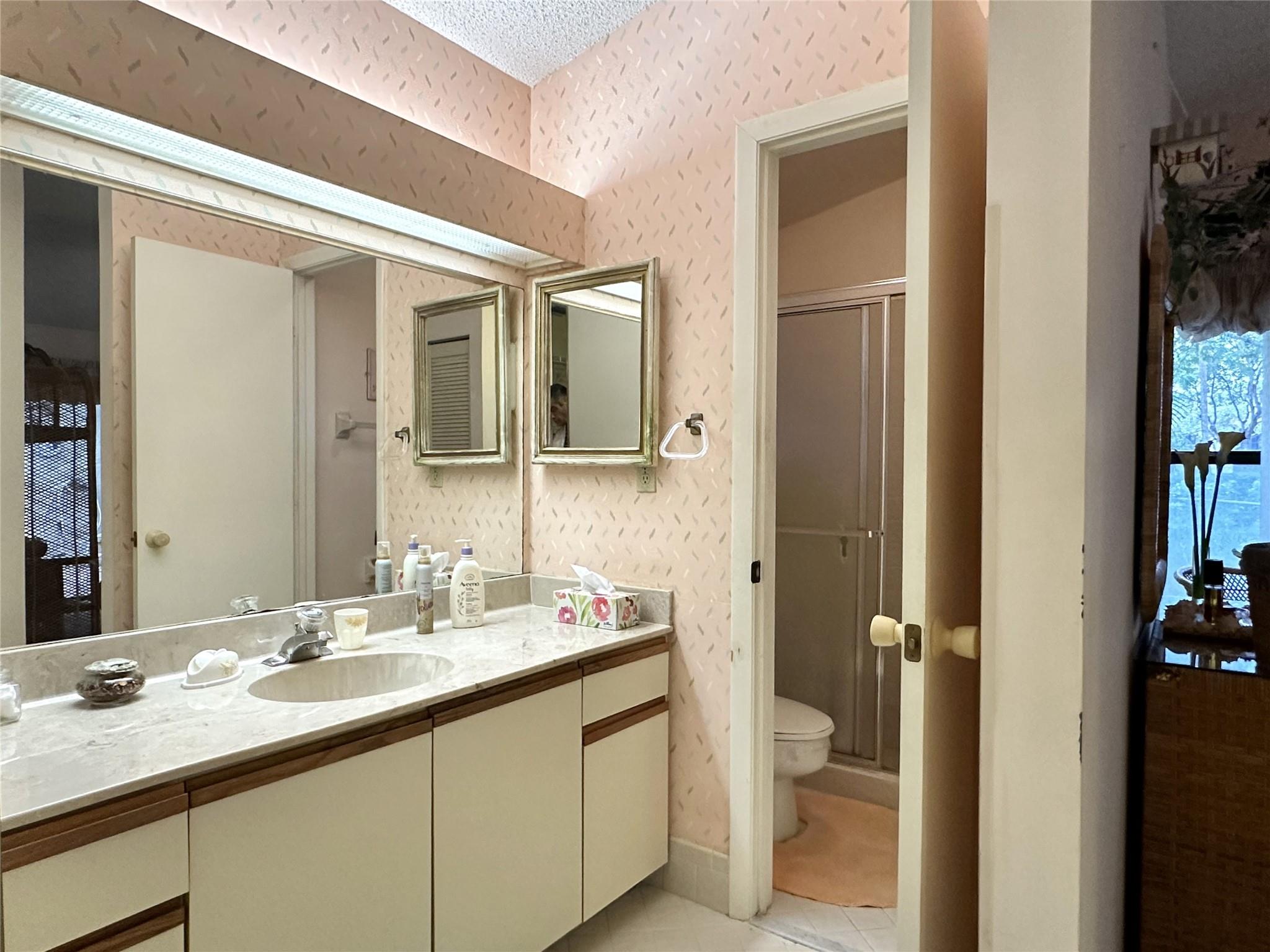 3958-D Cocoplum Cir 3628