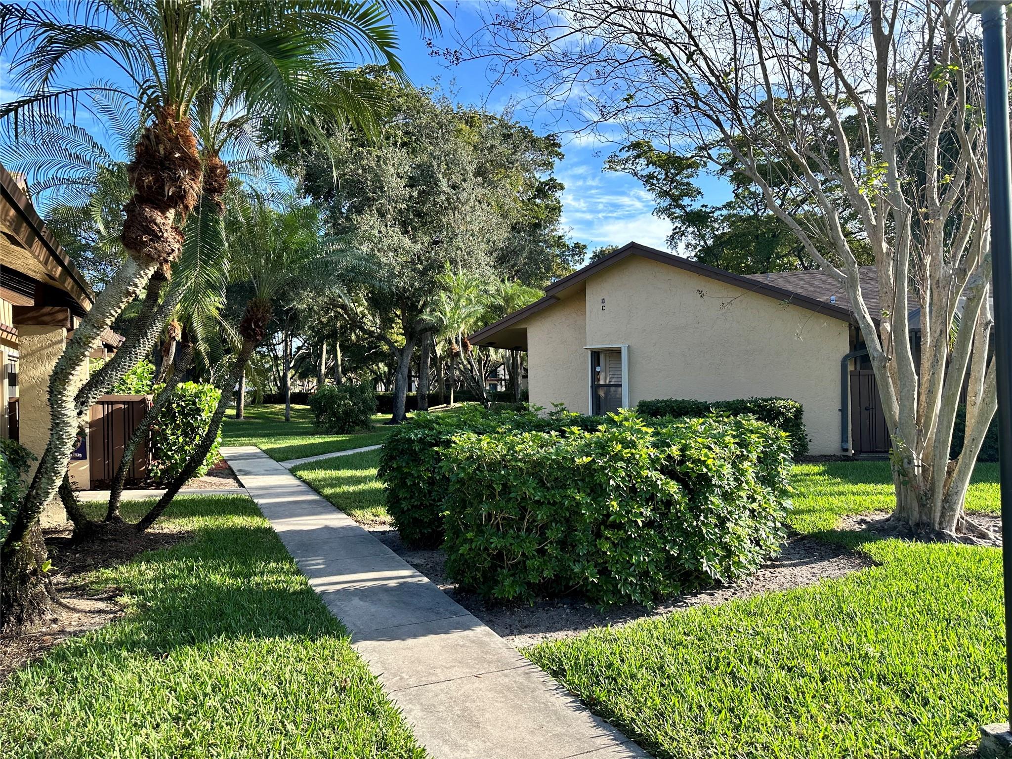 3958-D Cocoplum Cir 3628