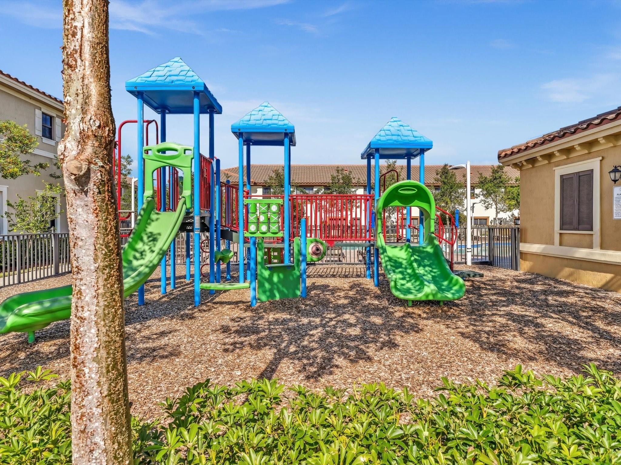 9570 Town Parc Circle N 9570