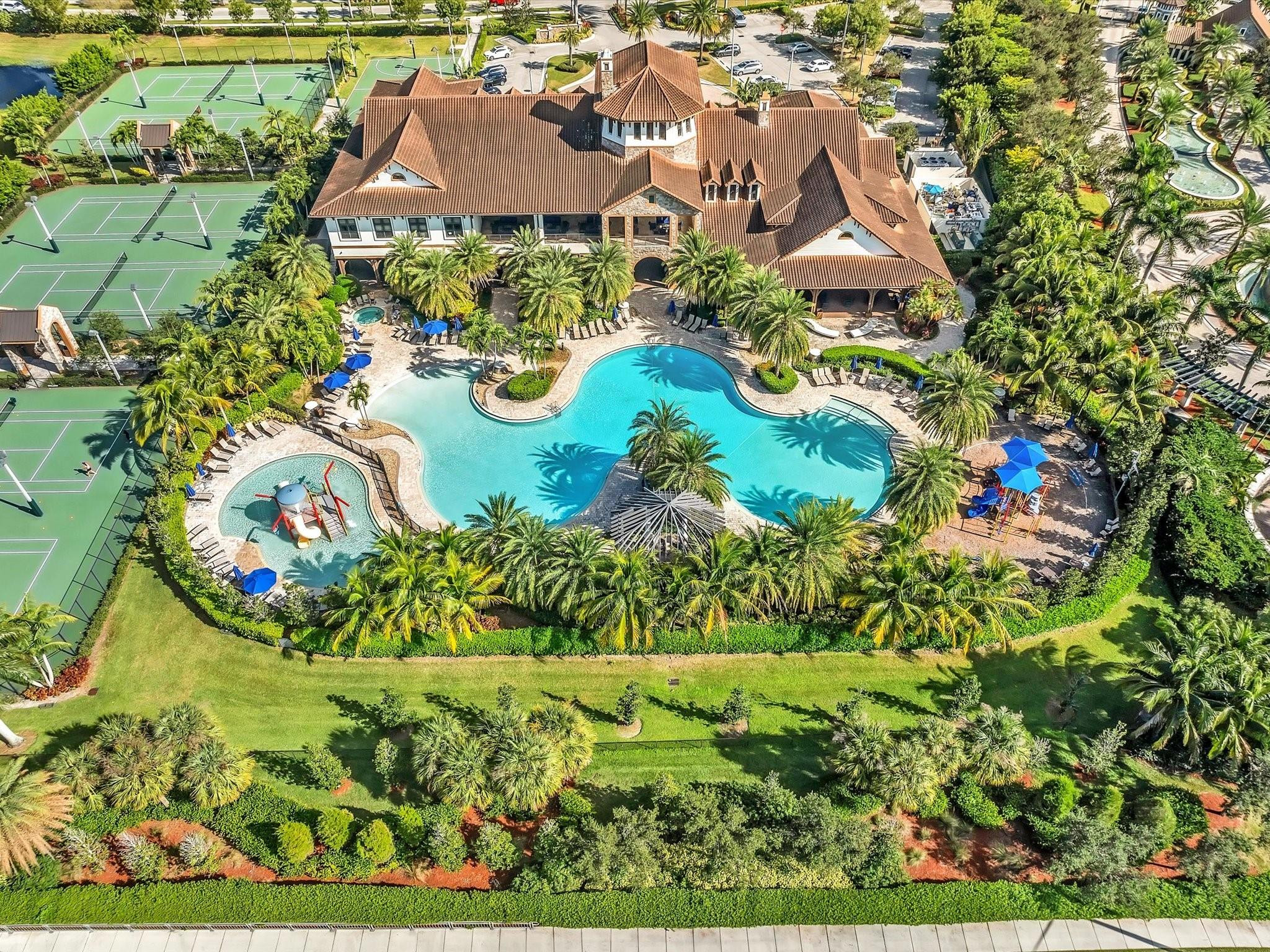 9570 Town Parc Circle N 9570