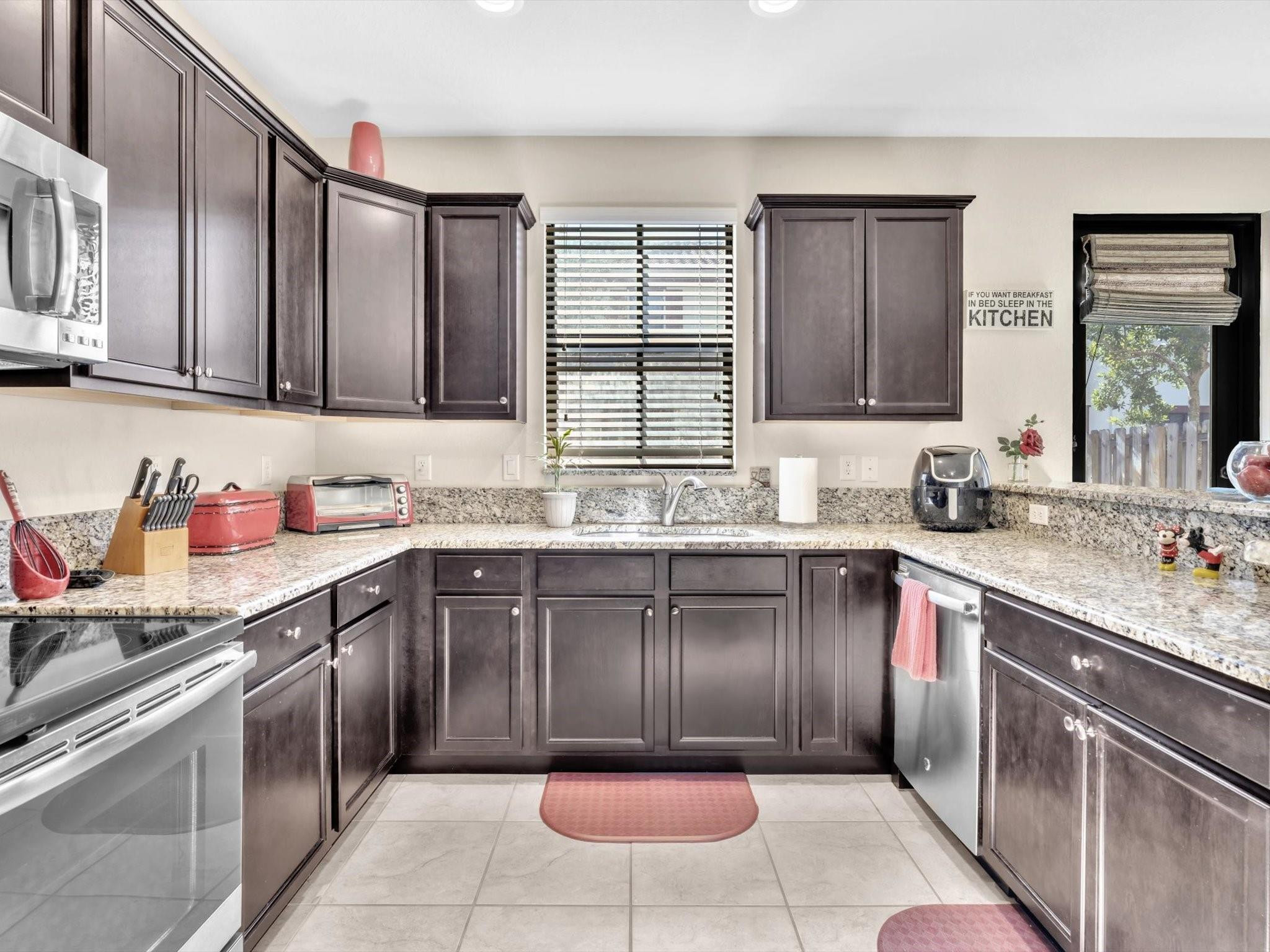 9570 Town Parc Circle N 9570