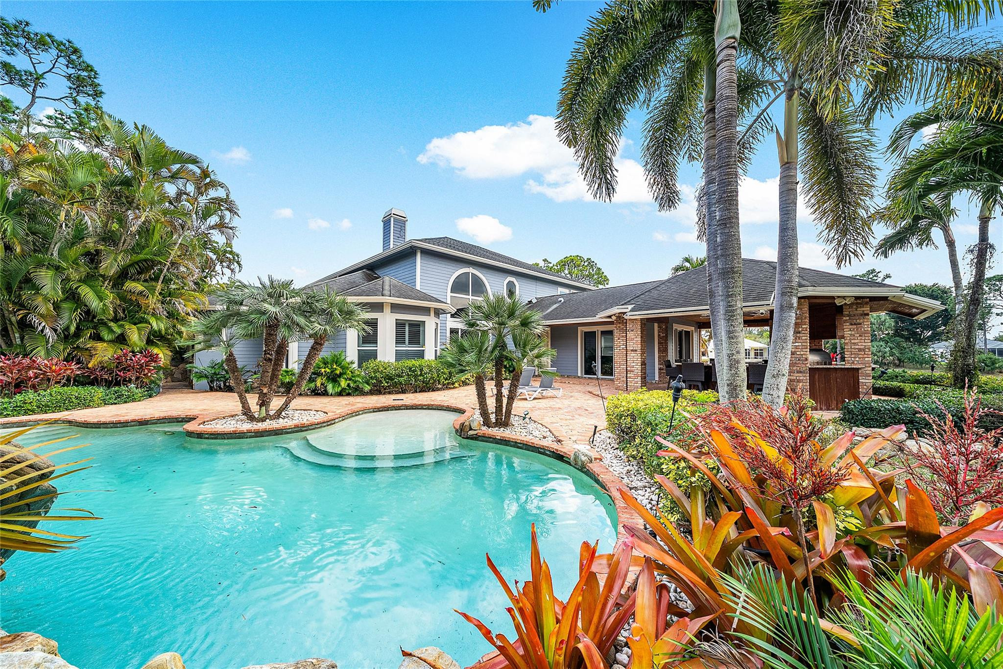8035 Dillman Road