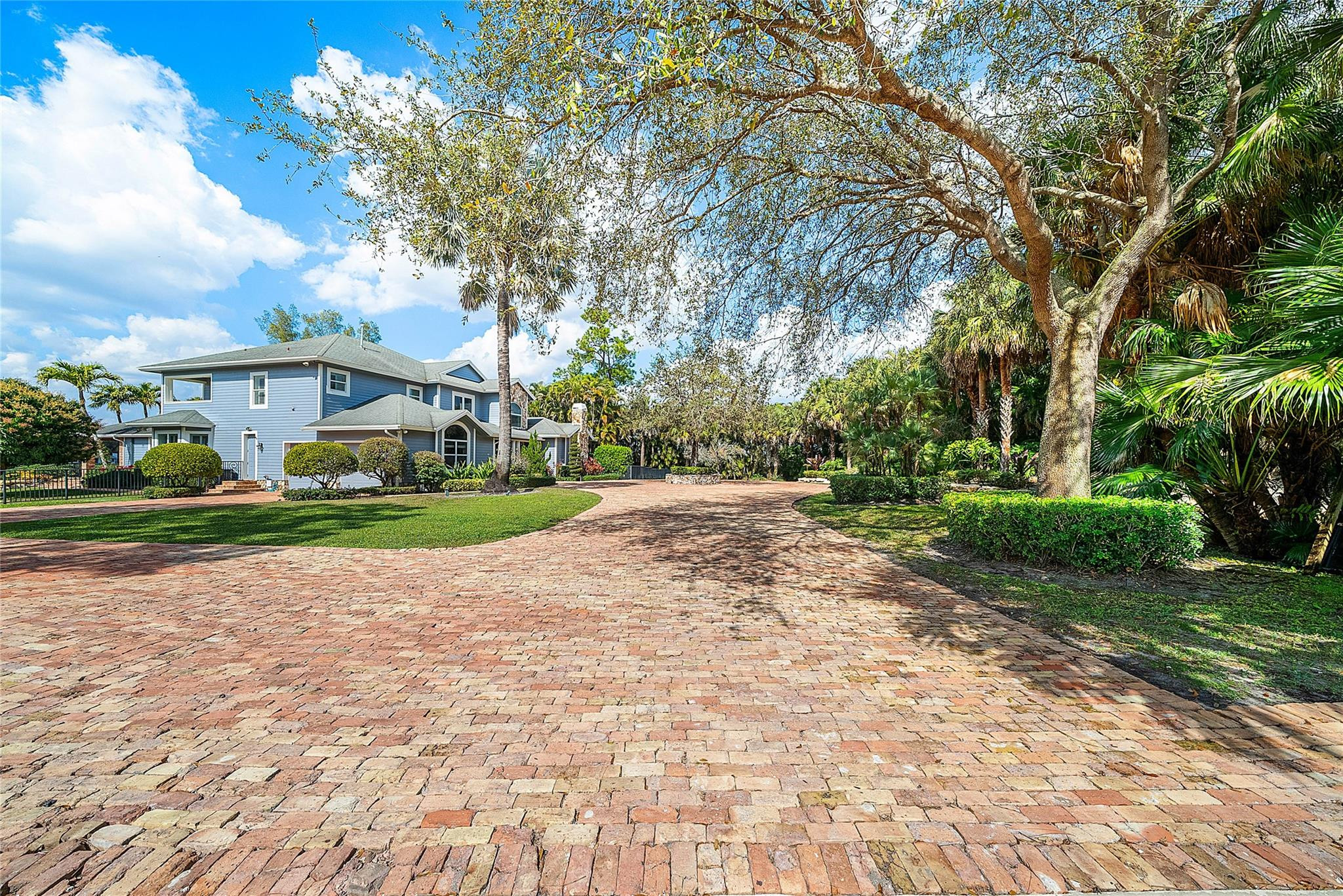 8035 Dillman Road