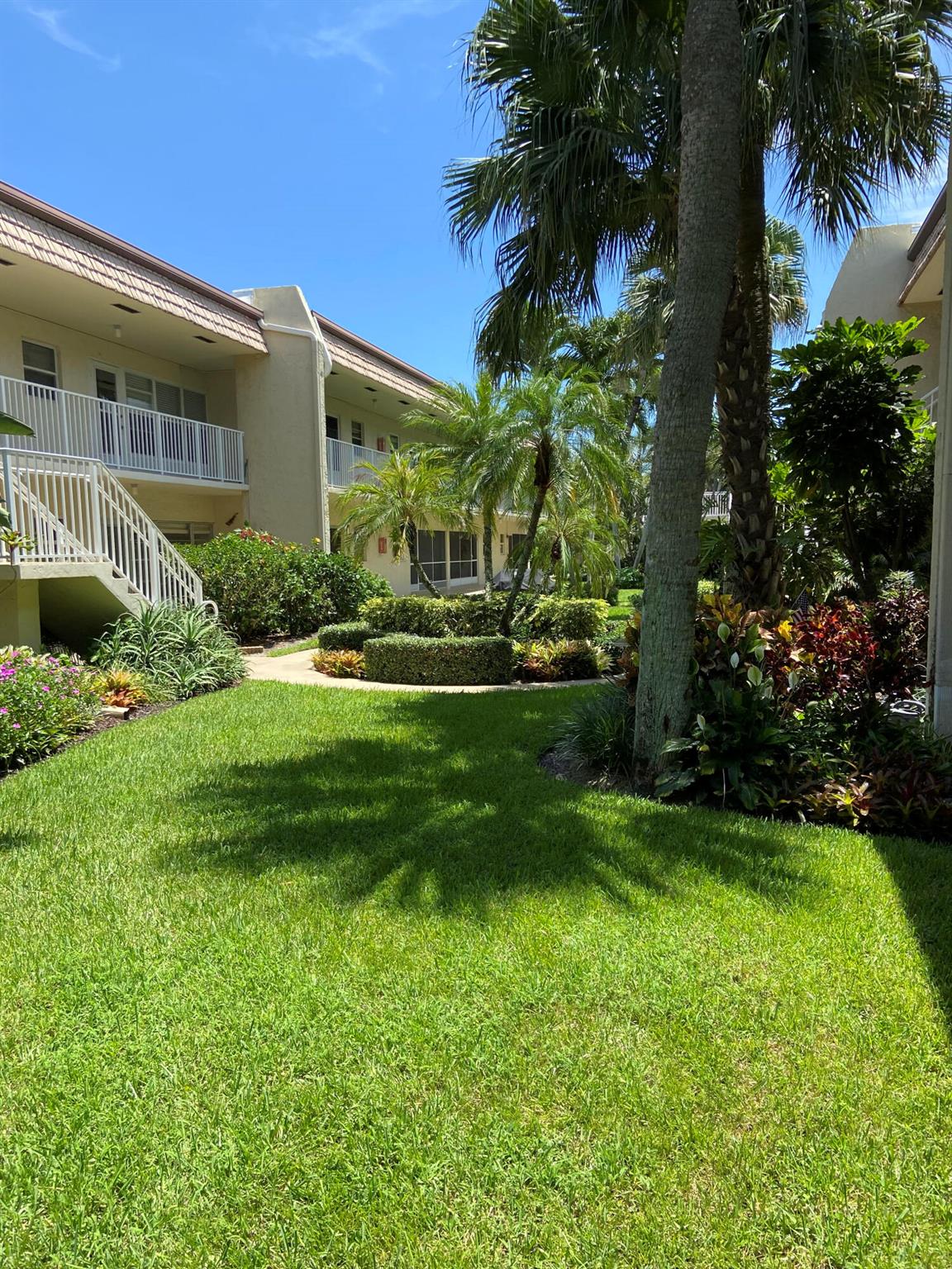 600 Snug Harbor Drive A7