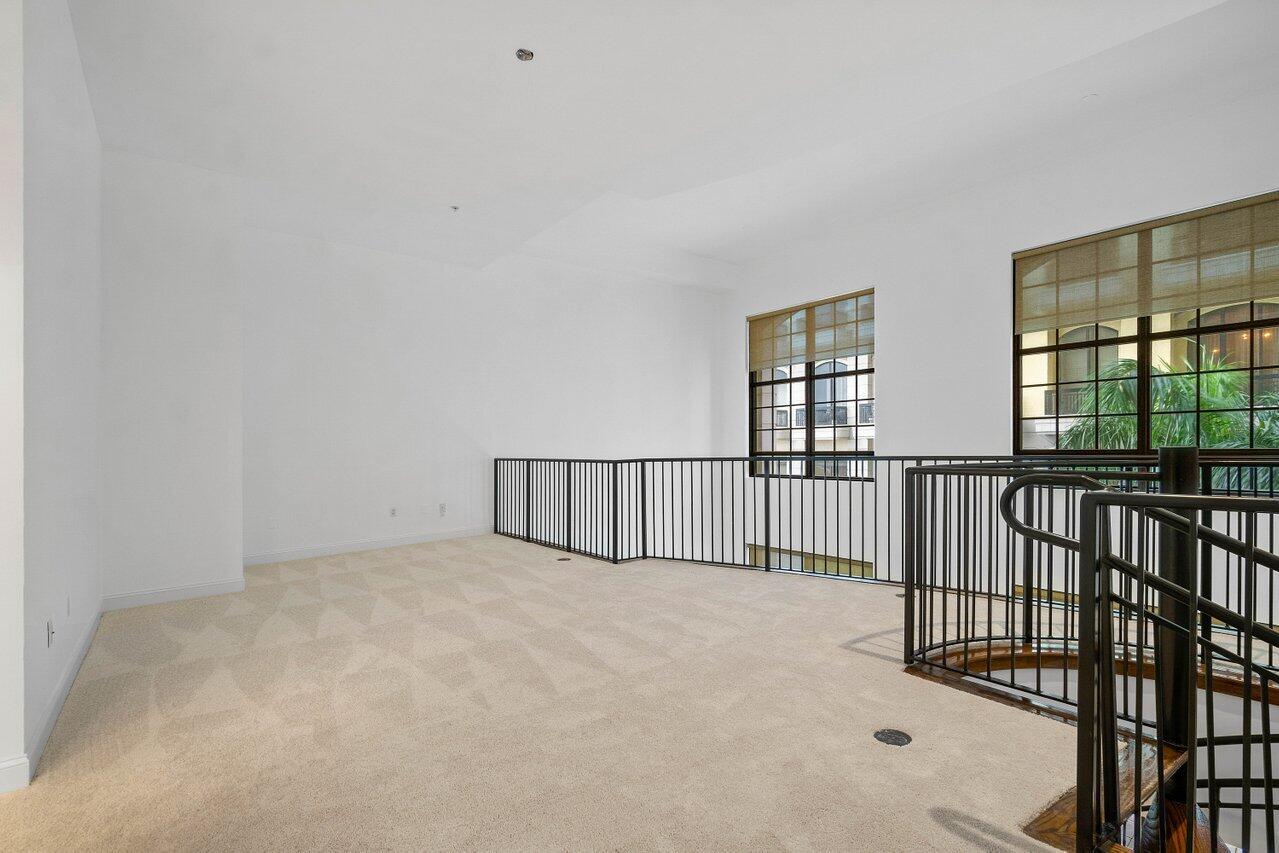 801 S Olive Avenue 236