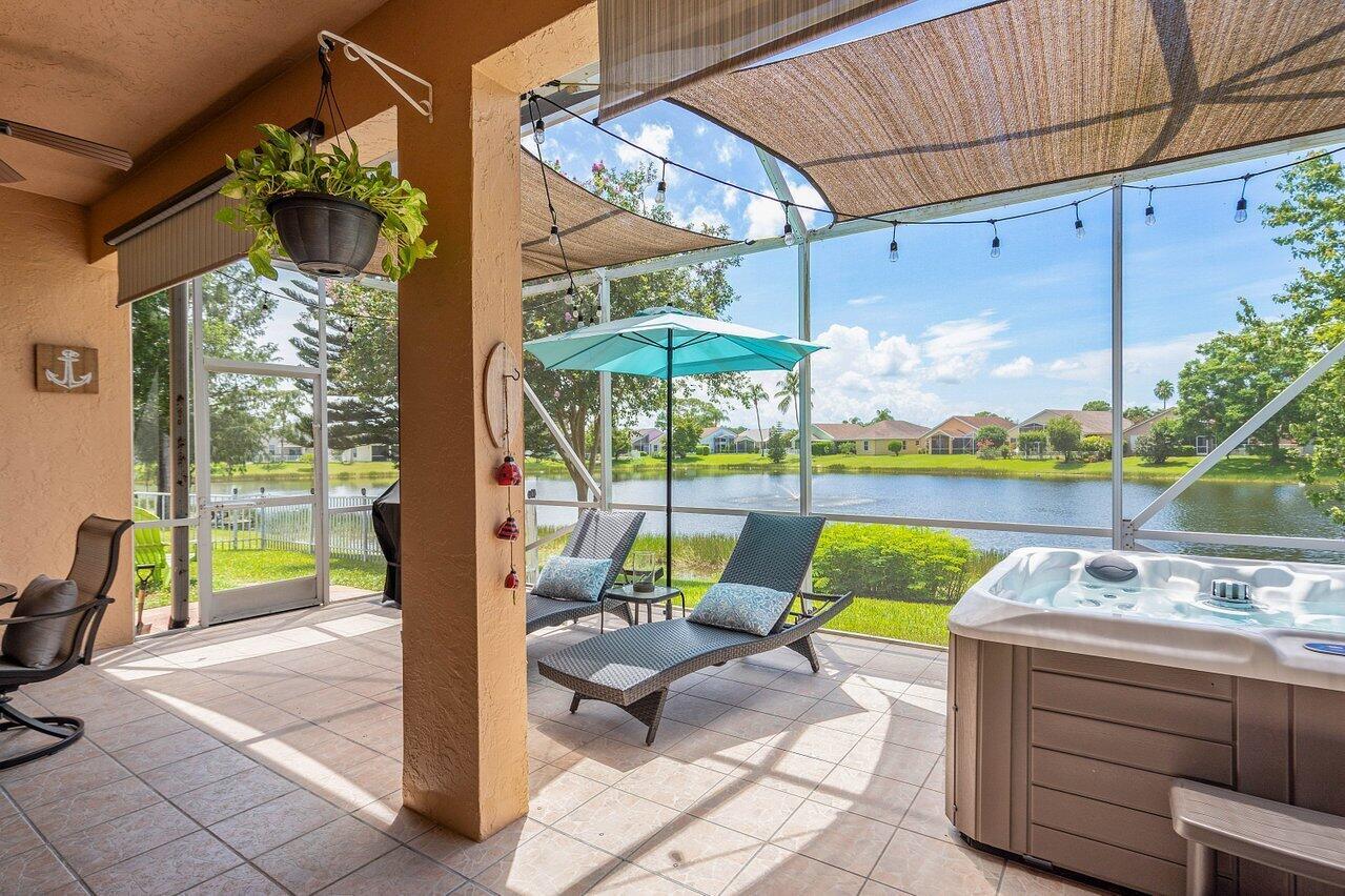 144 Saratoga Boulevard E