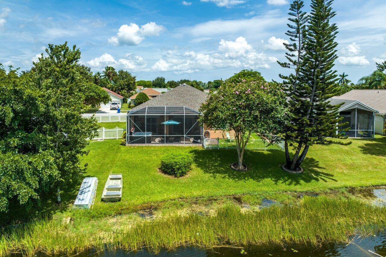 144 Saratoga Boulevard E