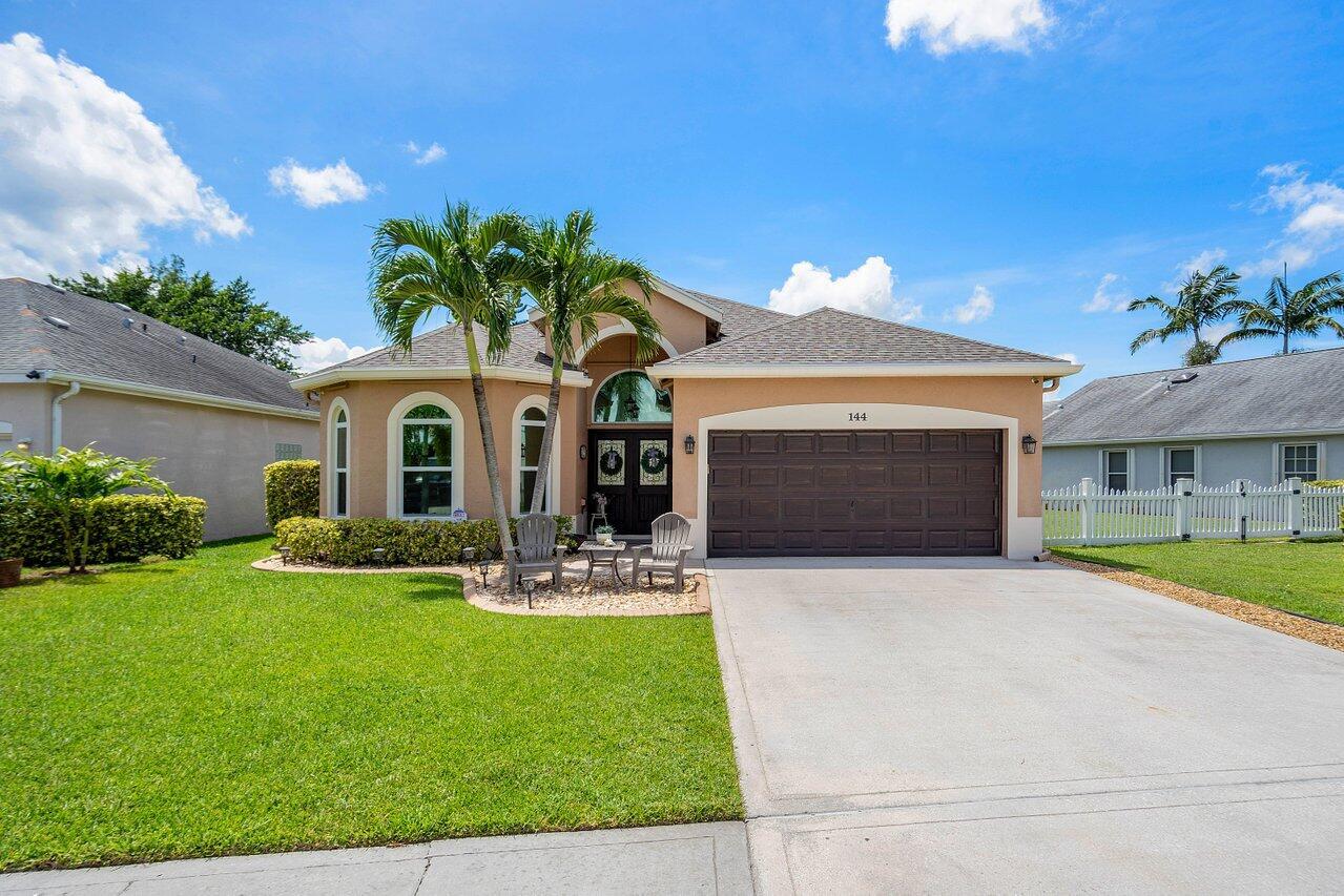 144 Saratoga Boulevard E