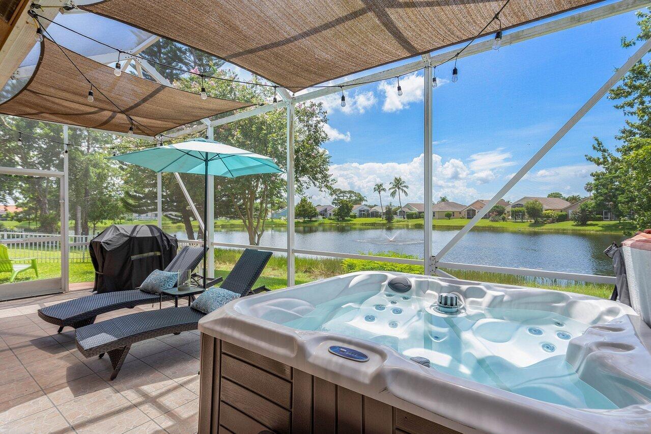 144 Saratoga Boulevard E