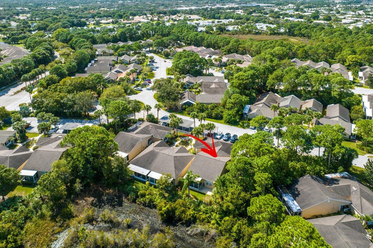 521 NW San Remo Circle