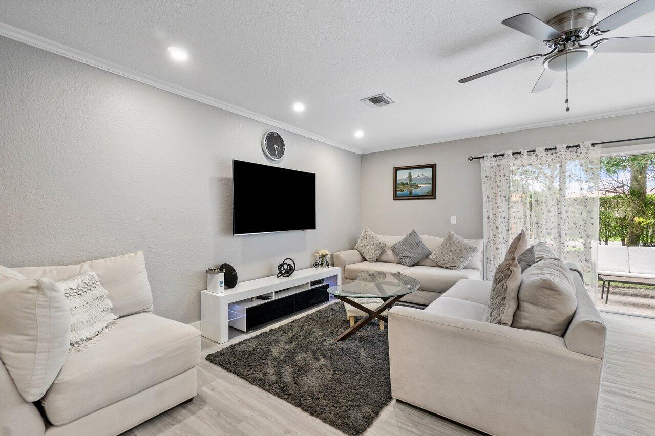 9498 Boca River Circle