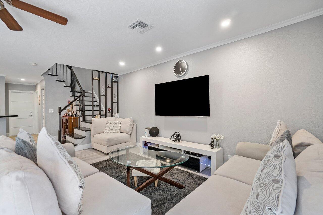 9498 Boca River Circle