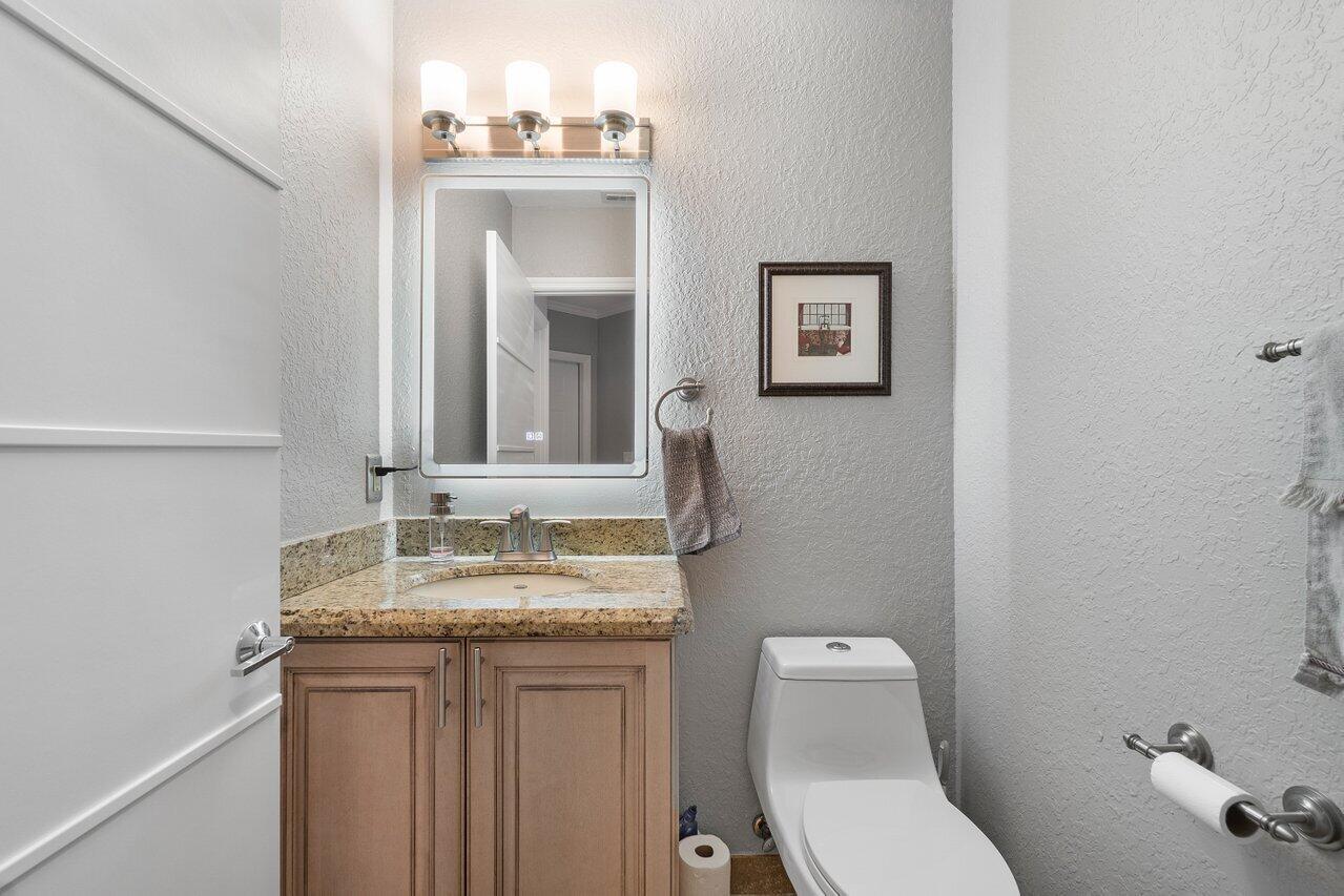 9498 Boca River Circle