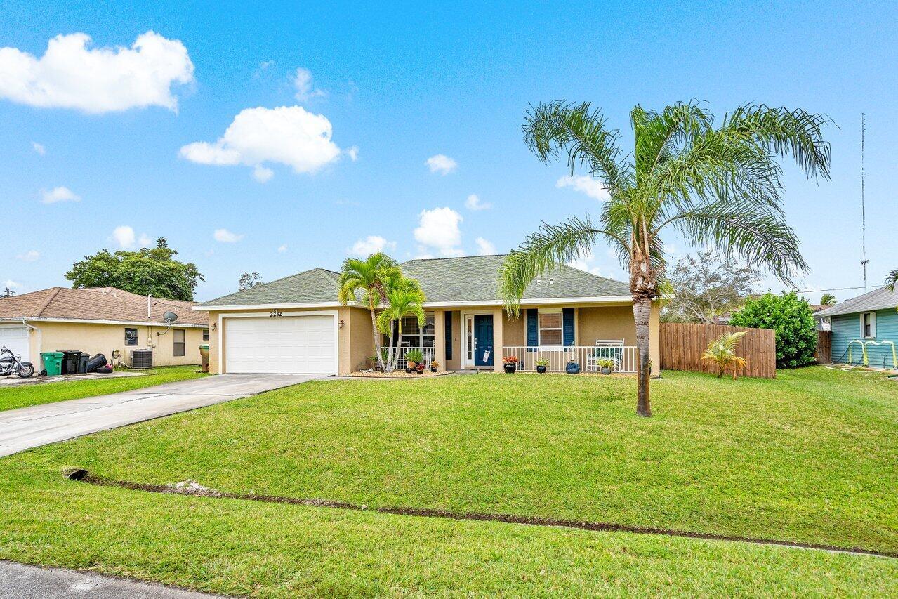 2232 SE Mcmaster Street