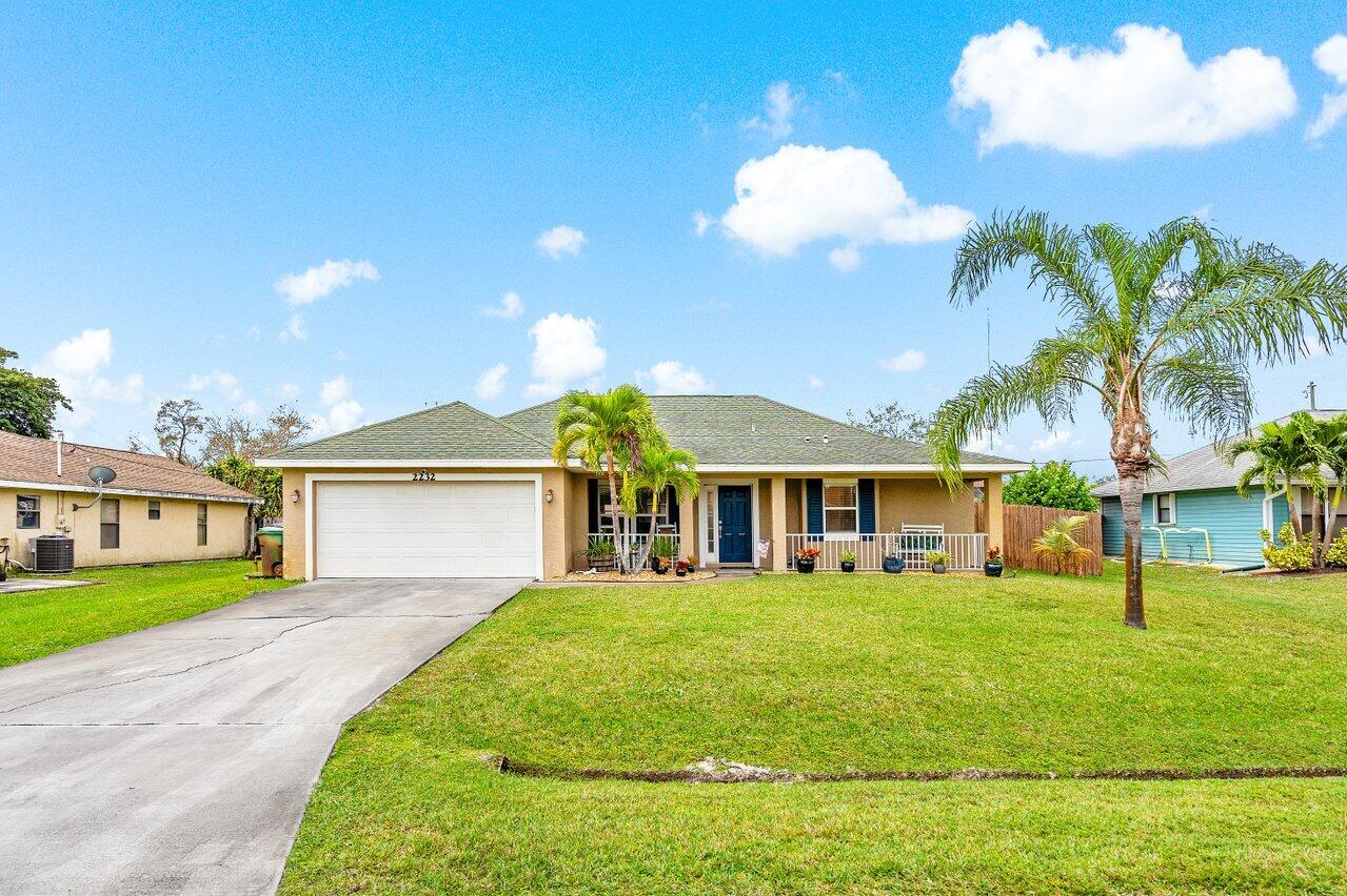 2232 SE Mcmaster Street