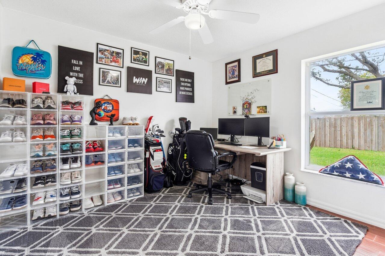 2232 SE Mcmaster Street