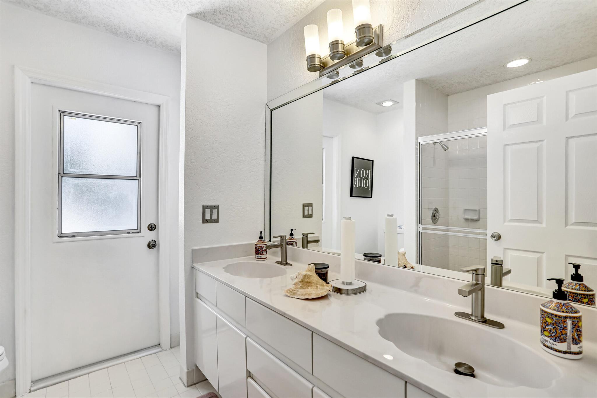 10278 Canoe Brook Circle