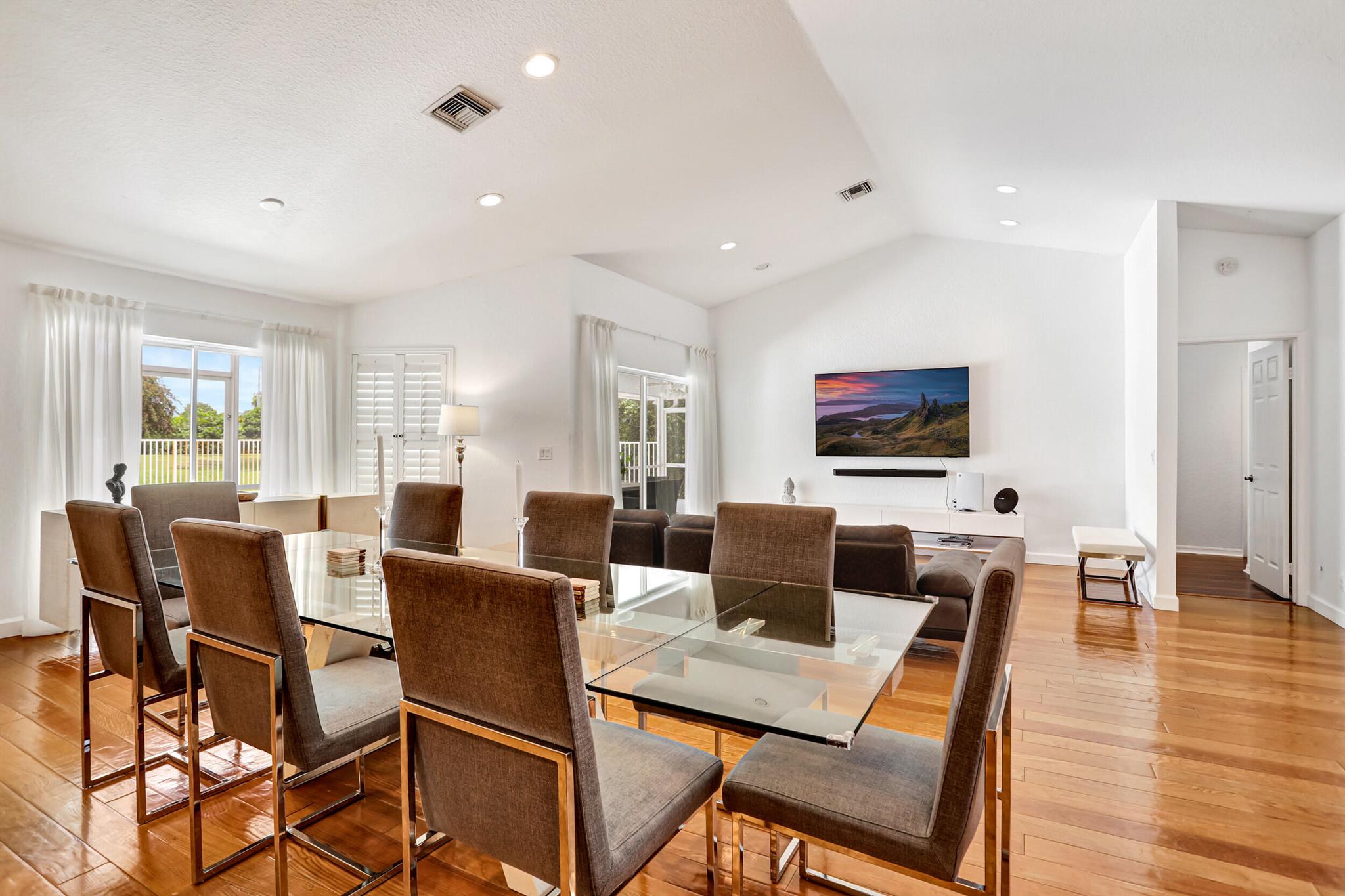 10278 Canoe Brook Circle