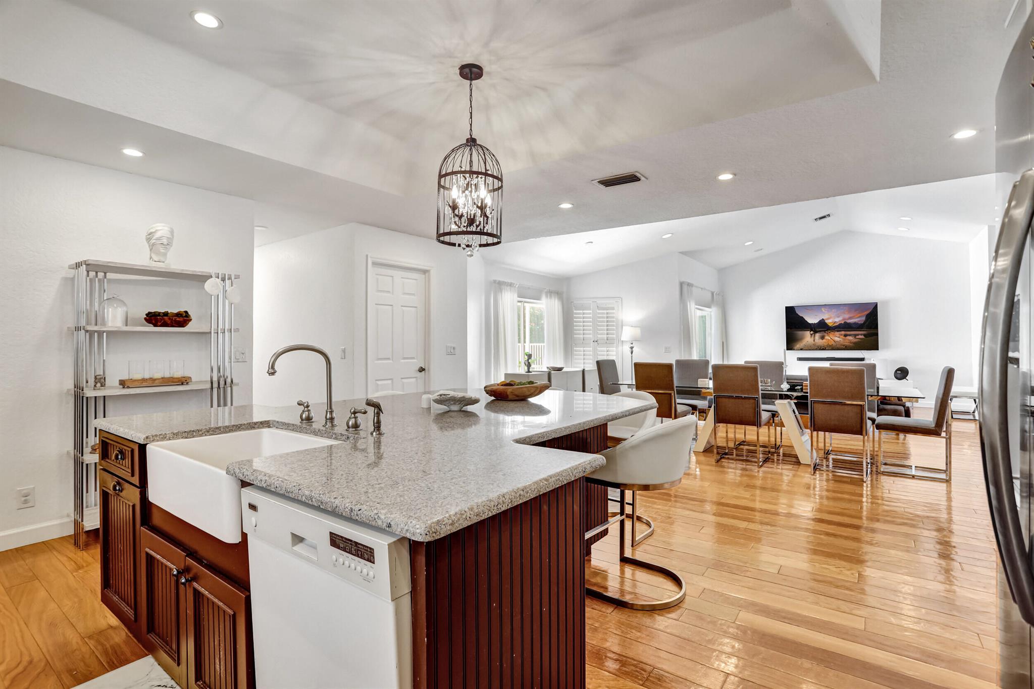 10278 Canoe Brook Circle