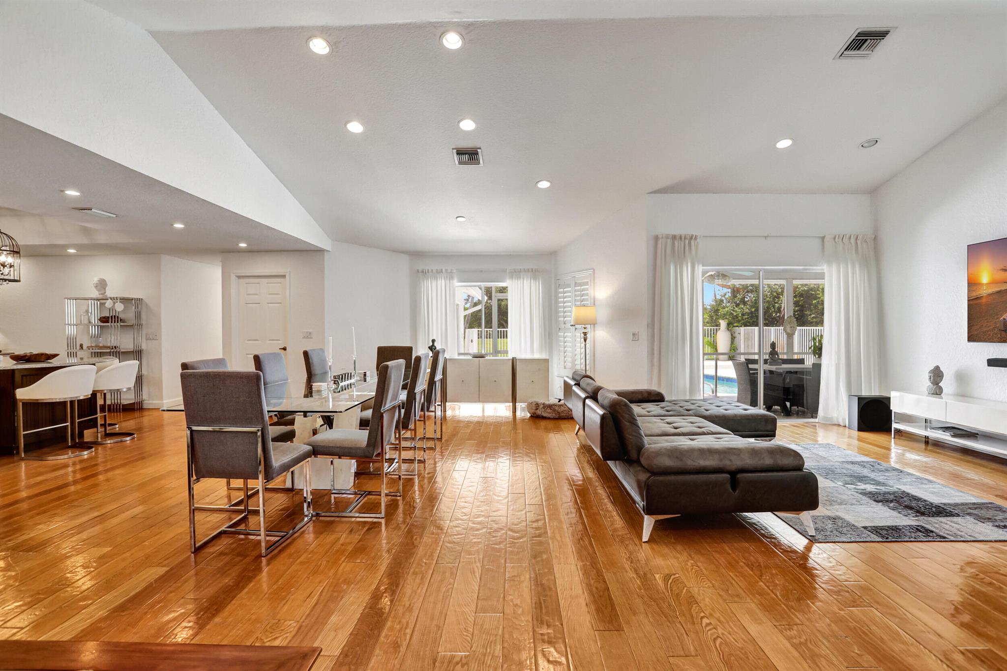 10278 Canoe Brook Circle