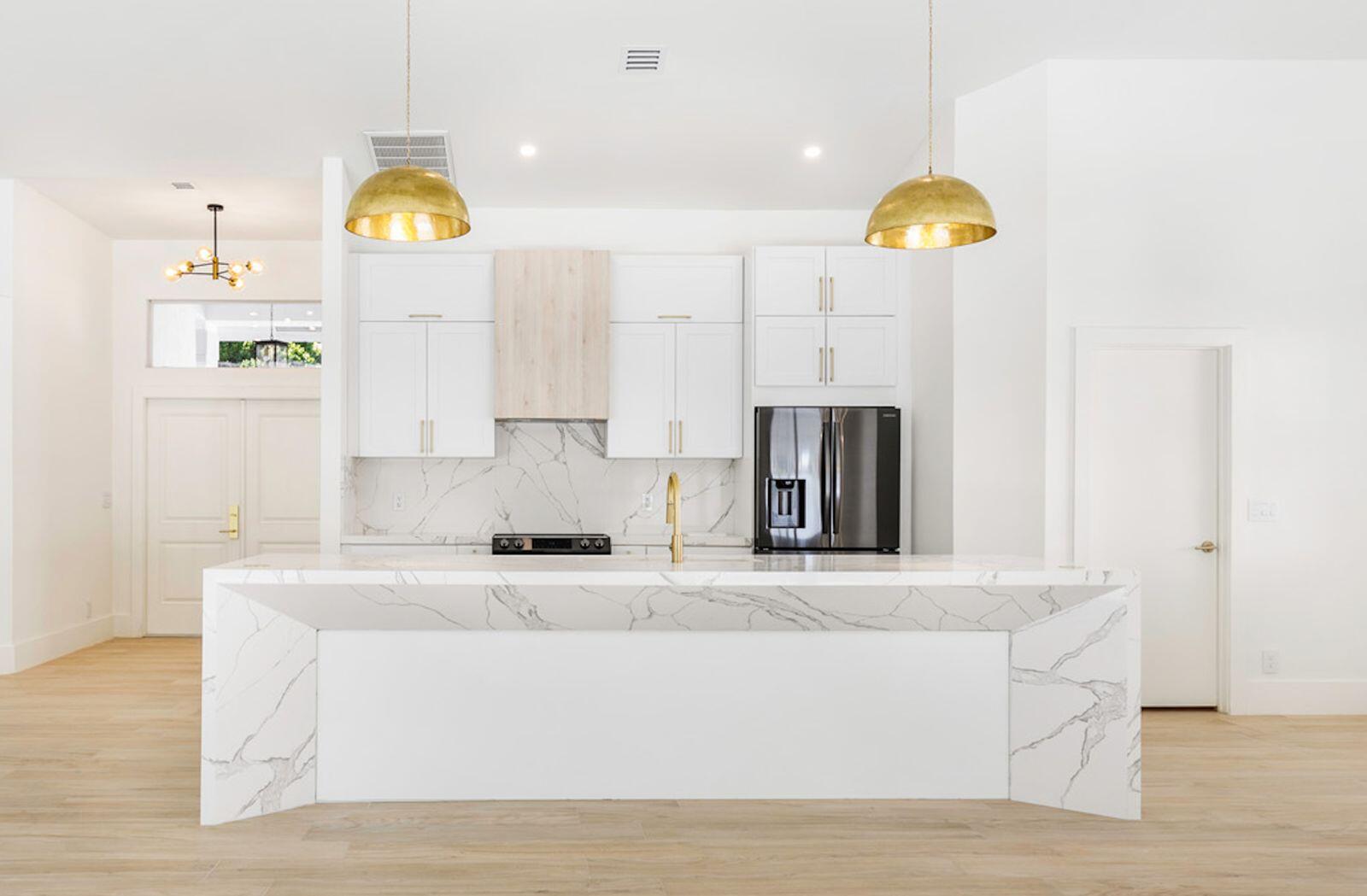 5970 Newport Village Way