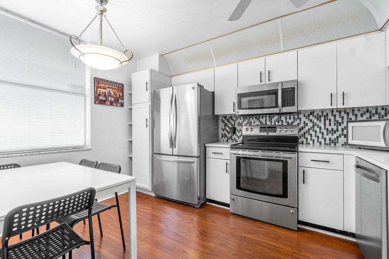 10414 NW 24th Place 301