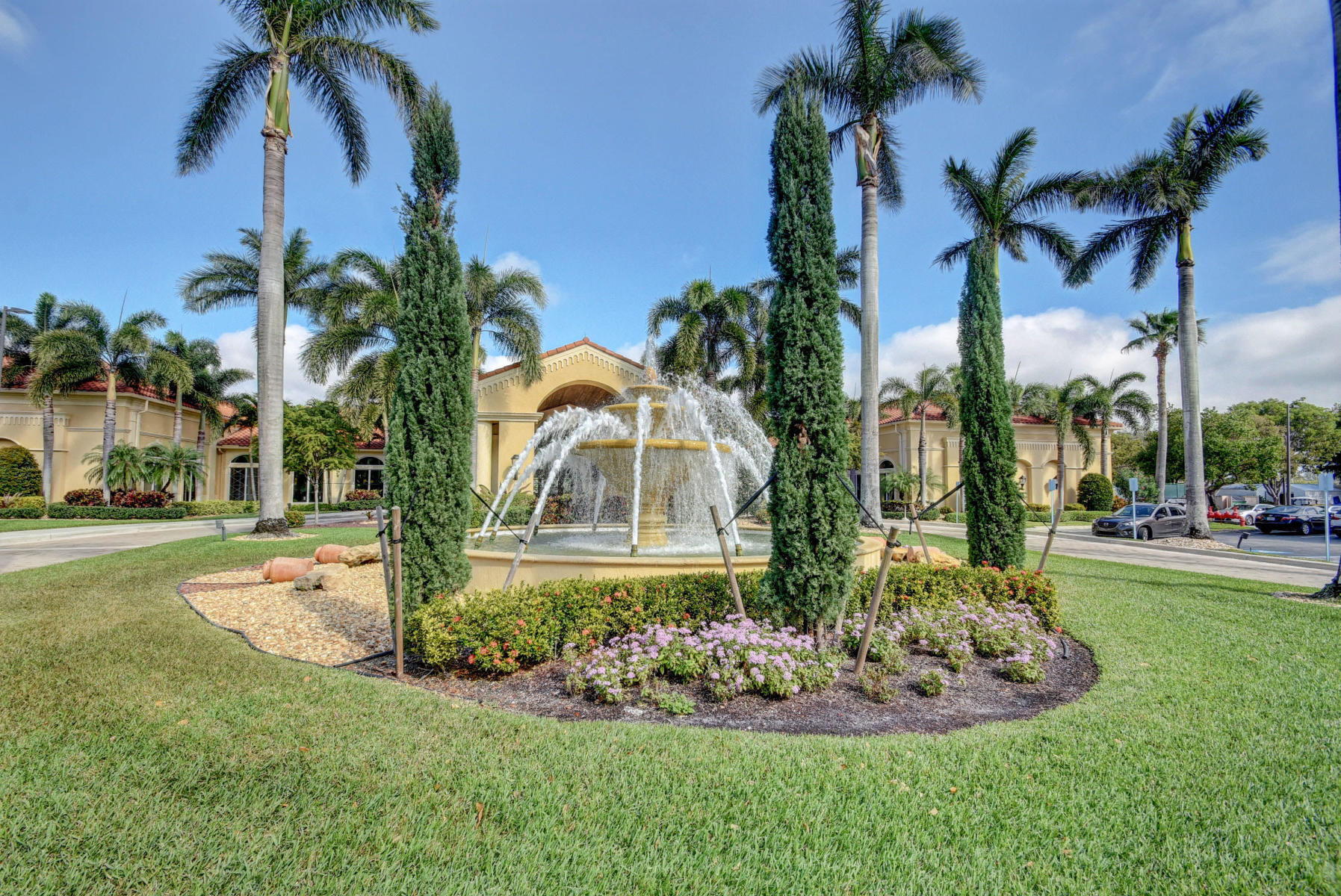 5382 Landon Circle