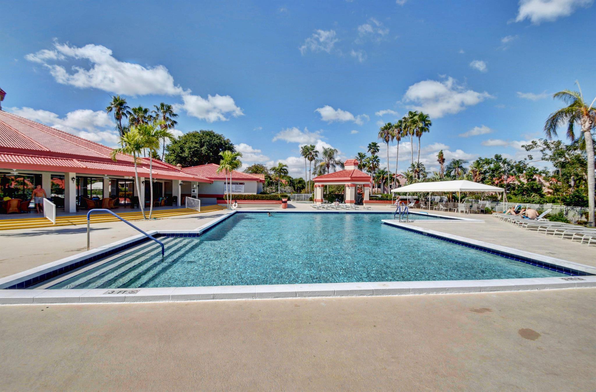 7884 Lexington Club Boulevard B