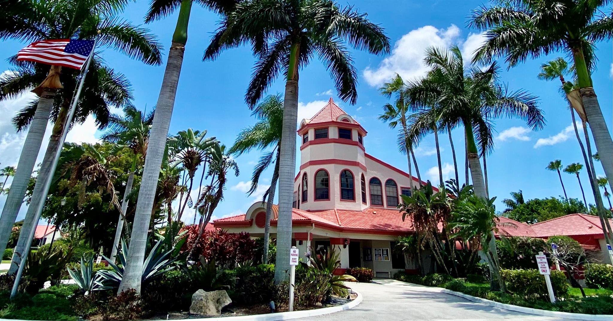 7884 Lexington Club Boulevard B