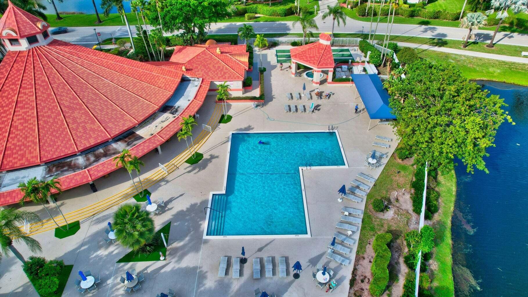 7884 Lexington Club Boulevard B