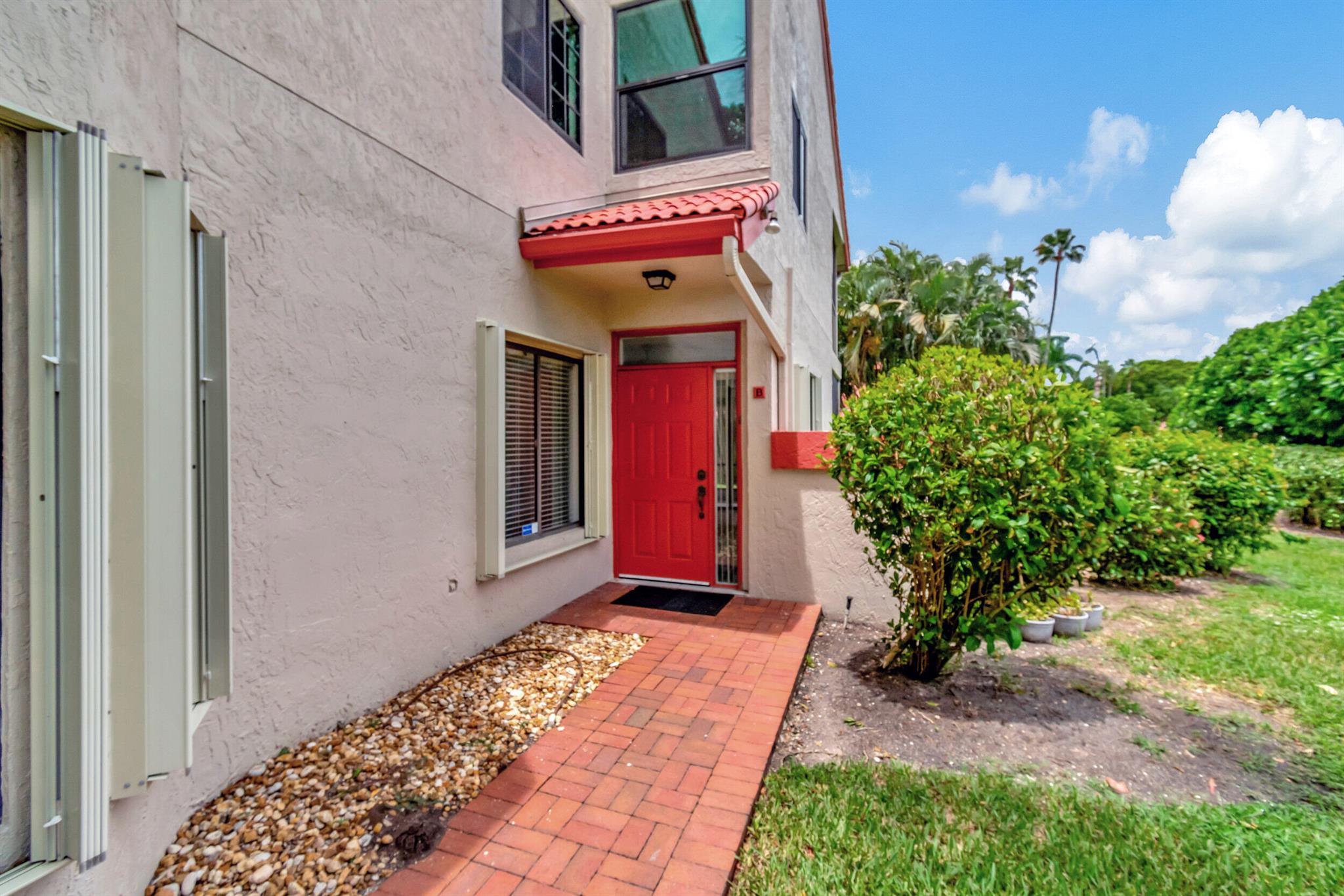 7884 Lexington Club Boulevard B